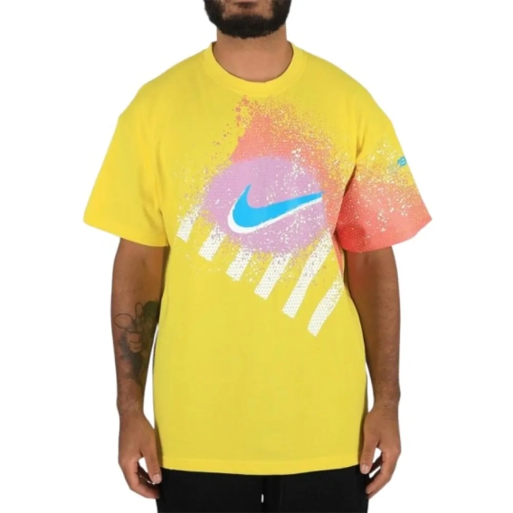 Футболка Nike yellow Kyrie CZ8994-731 фото 1 — интернет-магазин Tapok