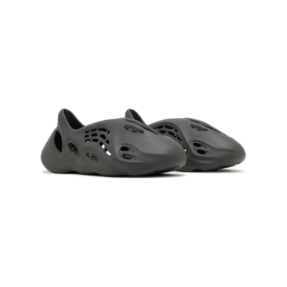 Шльопанці ADIDAS YEEZY FOAM RUNNER CARBON IG5349 фото 6 — інтернет-магазин Tapok