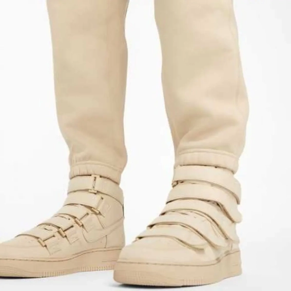 Брюки NIKE BILLIE EILISH DQ7752-202 фото 4 — интернет-магазин Tapok