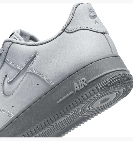 Кросівки Nike Air Force 1 Grey HM0621-001 фото 9 — інтернет-магазин Tapok