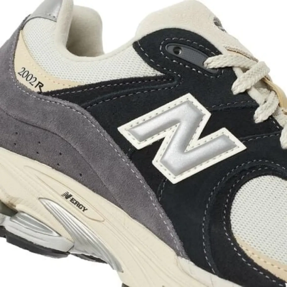 Кросівки New Balance 2002R M2002RSH фото 4 — інтернет-магазин Tapok