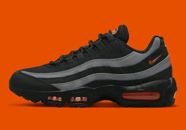 Кроссовки Nike Air Max 95 DX2657-001 фото 1 — интернет-магазин Tapok