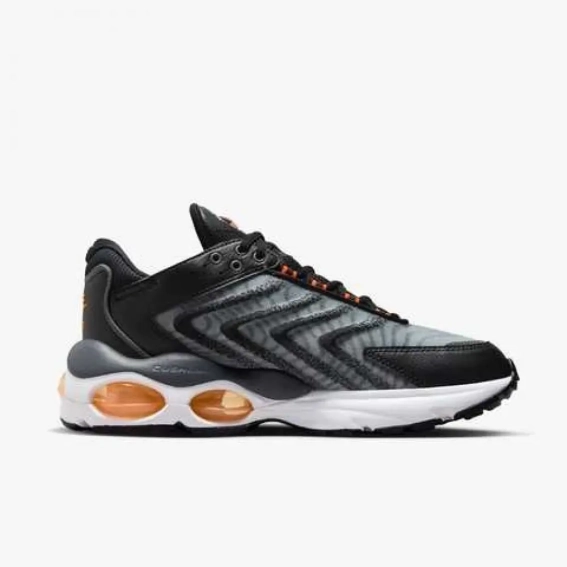 Кросівки Nike Air Max Tw Next Nature FQ2437-001 фото 6 — інтернет-магазин Tapok