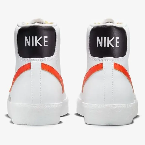 Кроссовки Nike Blazer Mid 77 Vintage BQ6806-123 фото 3 — интернет-магазин Tapok