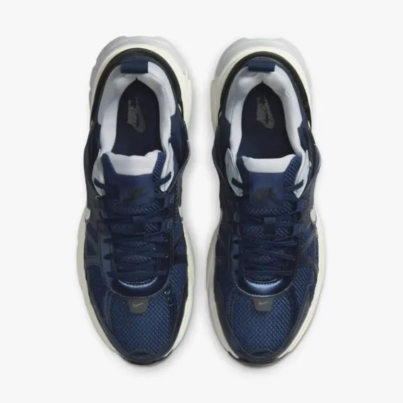 Кросівки Nike V2K Run HJ4497-400 фото 3 — інтернет-магазин Tapok