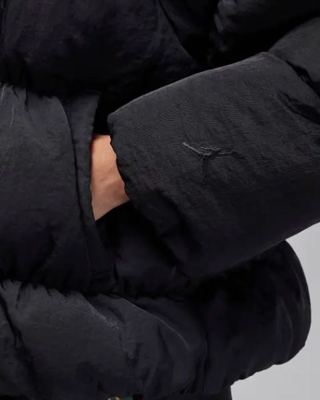 Куртка Air Jordan Puffer Jacket FB5149-010 фото 4 — інтернет-магазин Tapok