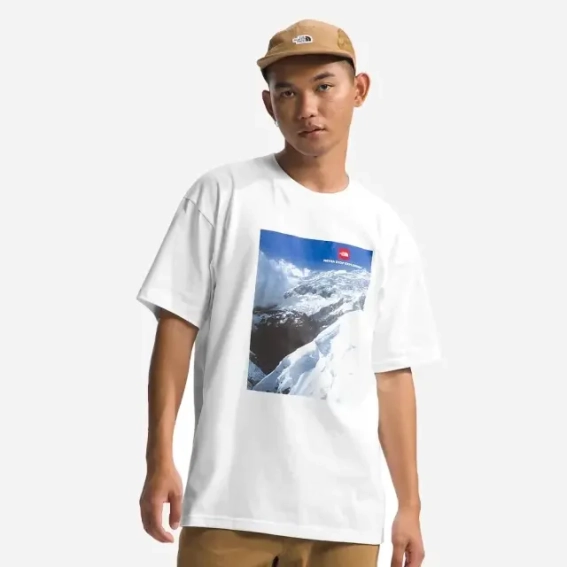 Футболка The North Face Heavyweight T-Shirt NF0A84GSOB01 фото 1 — интернет-магазин Tapok