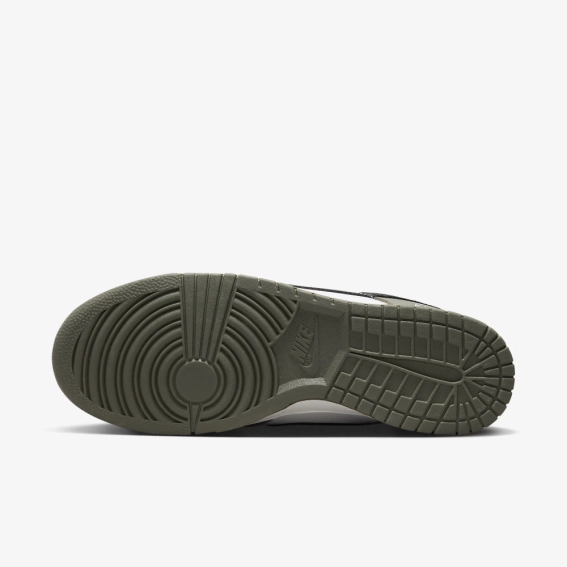 Кросівки NIKE DUNK LOW FZ4624-001 фото 8 — інтернет-магазин Tapok