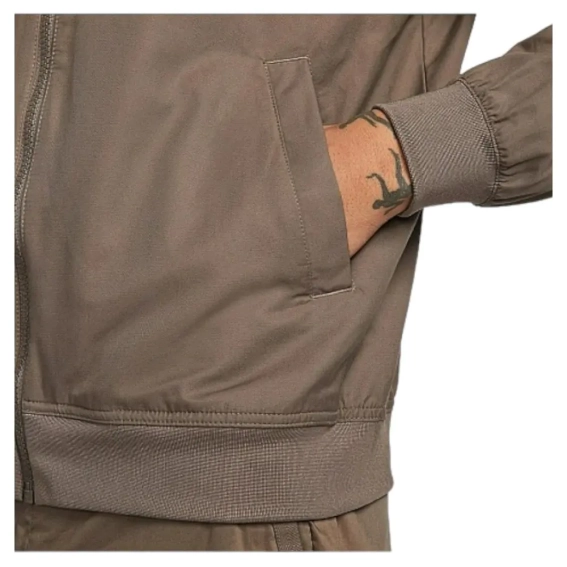 Куртка Nike M NK CLUB WVN UL BOMBR JKT DM6821-004 фото 2 — інтернет-магазин Tapok