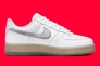 Кроссовки Nike Air Force 1 07 Premium DX3945-100 Фото 4