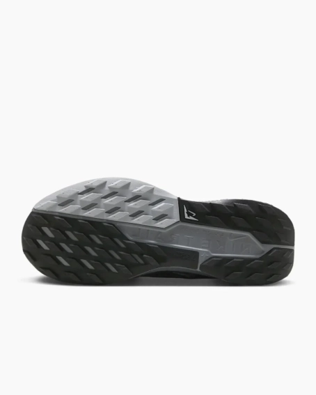 Кроссовки Nike W PEGASUS TRAIL 5 GTX FQ0912-001 фото 9 — интернет-магазин Tapok
