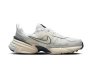 Кроссовки NIKE W V2K RUN FD0736-004 Фото 2