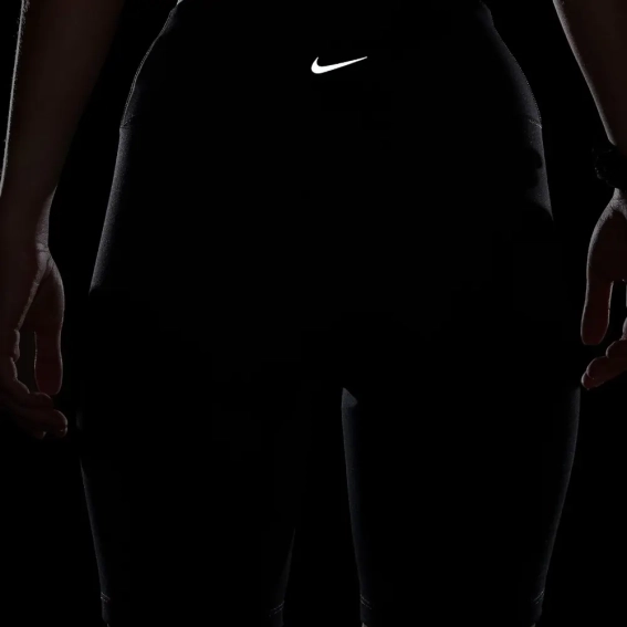 Шорти Nike W DF ONE HR 8IN SHORT FN3206-010 фото 10 — інтернет-магазин Tapok