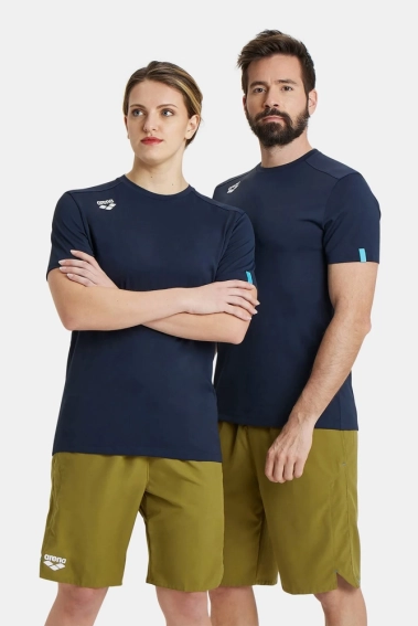 Футболка Arena TEAM T-SHIRT SOLID 004900-700 фото 1 — інтернет-магазин Tapok