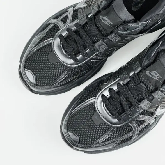 Кроссовки Nike V2K RUN HJ4497-001 фото 15 — интернет-магазин Tapok