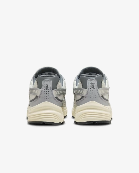 Кроссовки Nike INITIATOR HQ1179-001 фото 13 — интернет-магазин Tapok