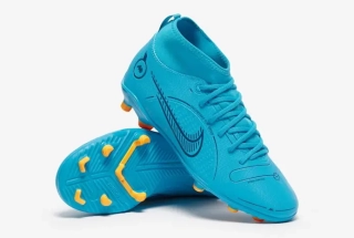 Бутси мультигрунт Nike SUPERFLY 8 CLUB FG/MG DJ2904-484