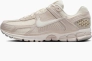 Кроссовки Nike ZOOM VOMERO 5 HF1553-100 Фото 1