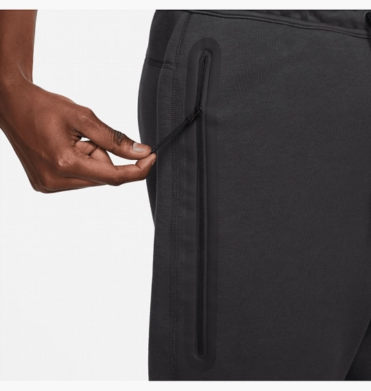 Брюки Nike Sportswear Tech Fleece Jogger Pants Grey FB8002-060 фото 6 — интернет-магазин Tapok