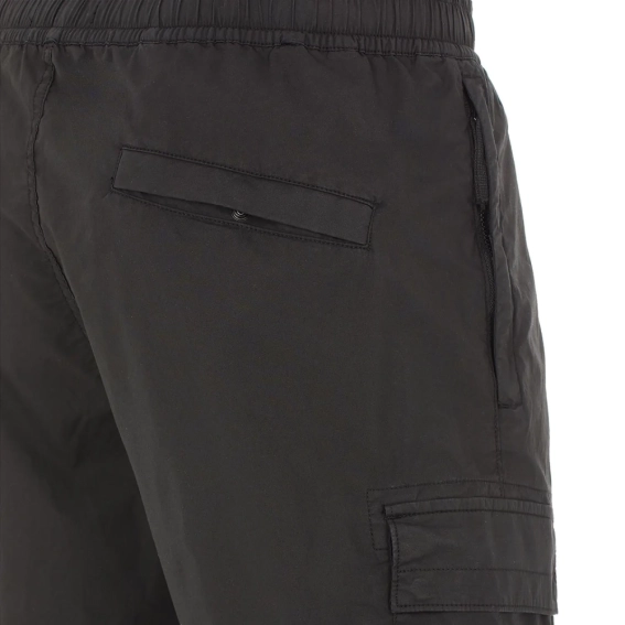 Брюки Stone Island Stretch Cotton Tela Paracadute Cargo Straight Pants Black 801531303-A0029 фото 2 — интернет-магазин Tapok