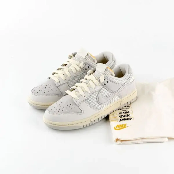 Кросівки NIKE DUNK LOW HF4297-001 фото 2 — інтернет-магазин Tapok
