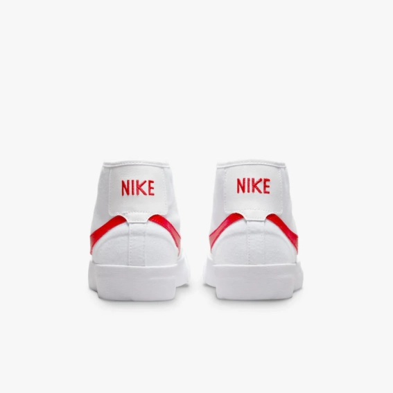Кеди Nike SB Blazer Court Mid DC8901-101 фото 2 — інтернет-магазин Tapok