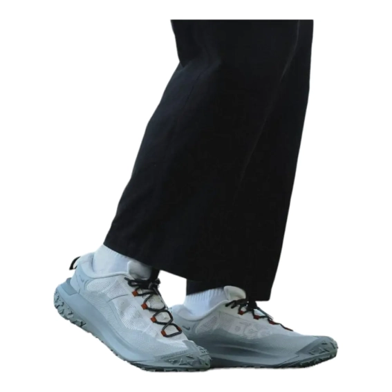 Кросівки Nike Acg Mountain Fly 2 Low Gore-Tex Grey HF6245-003 фото 19 — інтернет-магазин Tapok