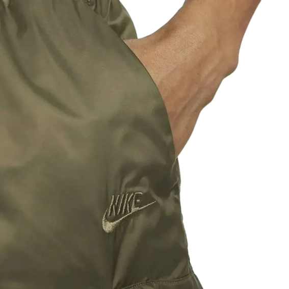 Шорты NIKE TECH PACK DX0229-222 фото 2 — интернет-магазин Tapok