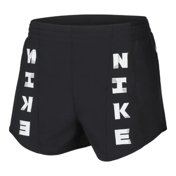 Шорты Nike W ICNCLSH TEMPO LX SHORT CZ1619-010 фото 1 — интернет-магазин Tapok