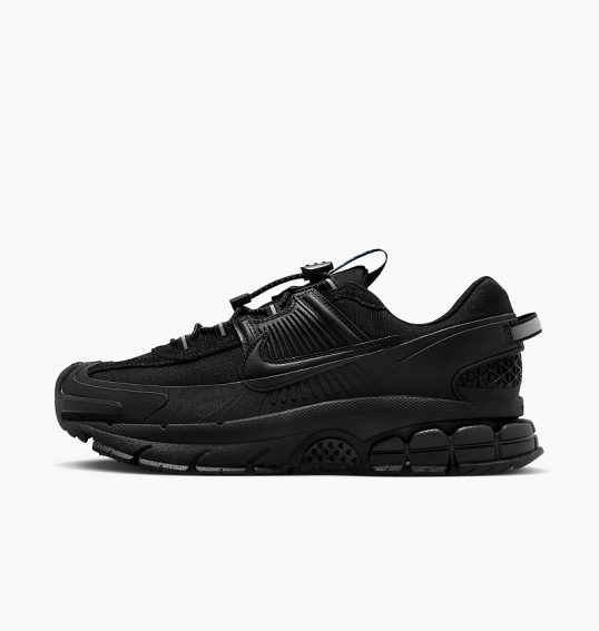 Кросівки жіночі Nike Zoom Vomero Roam WomenS Winterized Shoes Black HQ2181-004 фото 5 — інтернет-магазин Tapok