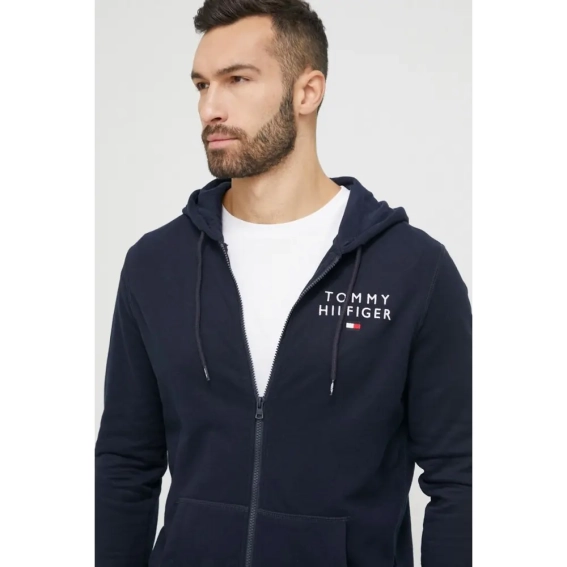 Кофта The North Face Graphic injection ba NF0A7UO587Z фото 3 — интернет-магазин Tapok