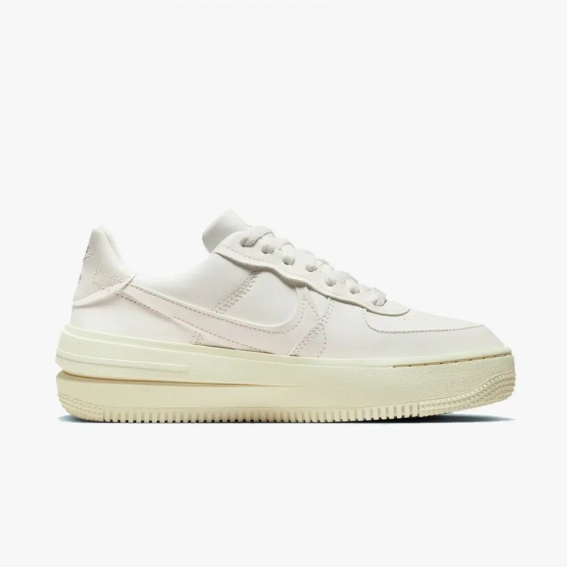 Кросівки Nike DJ9946-104 фото 2 — інтернет-магазин Tapok
