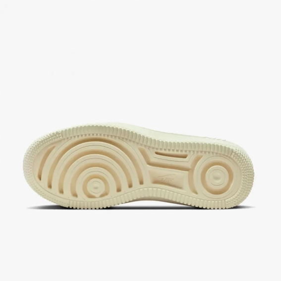 Кросівки Nike DJ9946-104 фото 4 — інтернет-магазин Tapok