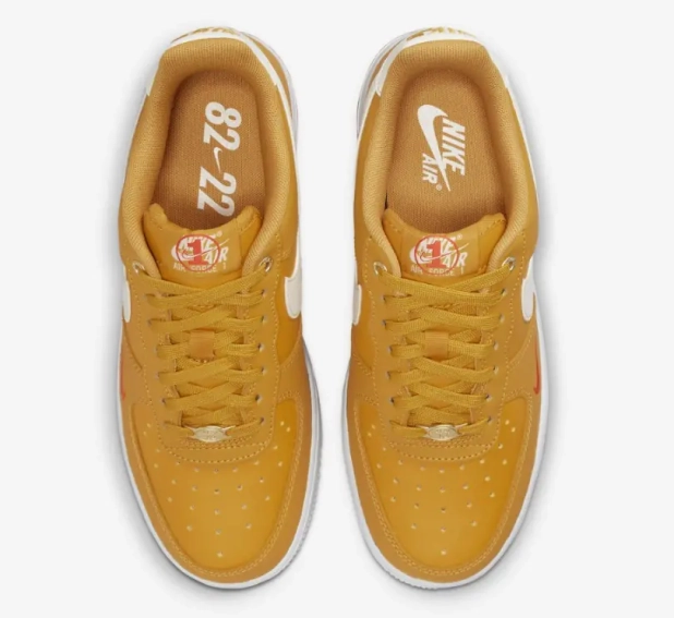 Кросівки Nike Air Force 1 07 Se Yellow Dq7582-700 фото 2 — інтернет-магазин Tapok