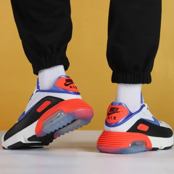 Кроссовки Nike Air Max 2090 CW1650-100 фото 7 — интернет-магазин Tapok