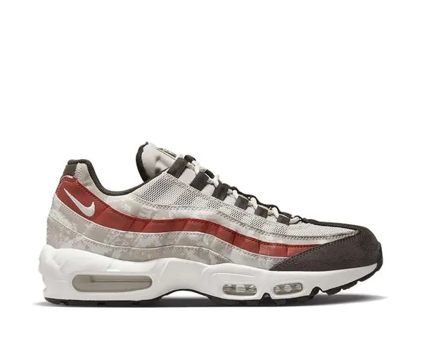 Кросівки Nike Air Max 95 SE Dq9016-001 фото 1 — інтернет-магазин Tapok
