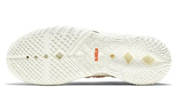 Кросівки Nike Lebron 18 CW3156-900 фото 3 — інтернет-магазин Tapok