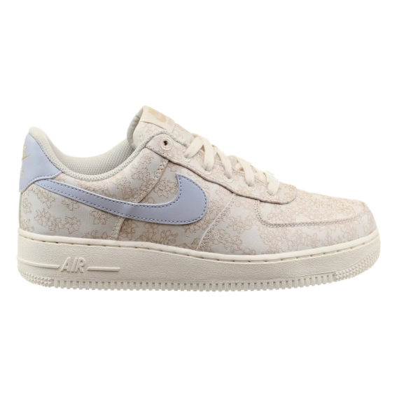 Кроссовки Nike Women&#39;s Air Force 1&#39;07 Se (DR6402-900) DR6402-900 фото 2 — интернет-магазин Tapok