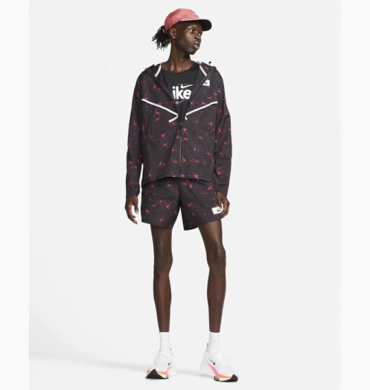 Куртка Nike Jacket DQ4784-010 фото 3 — интернет-магазин Tapok