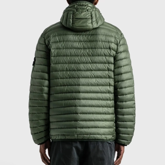 Куртка Stone Island Lightweight Packable Hooded Down Jacket green 771540324 V0058 фото 2 — интернет-магазин Tapok