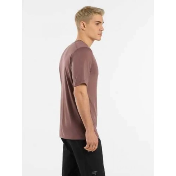 Футболка Arcteryx lonia Merino Wool Arc&#39;Word SS Men&#39;s in Brown L08527200 фото 2 — интернет-магазин Tapok