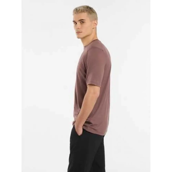 Футболка Arcteryx lonia Merino Wool Arc&#39;Word SS Men&#39;s in Brown L08527200 фото 6 — интернет-магазин Tapok