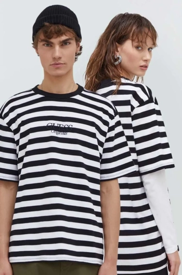 Футболка Guess Originals Men&#39;s T-Shirt navy white M4RI44K9XF1 фото 1 — интернет-магазин Tapok