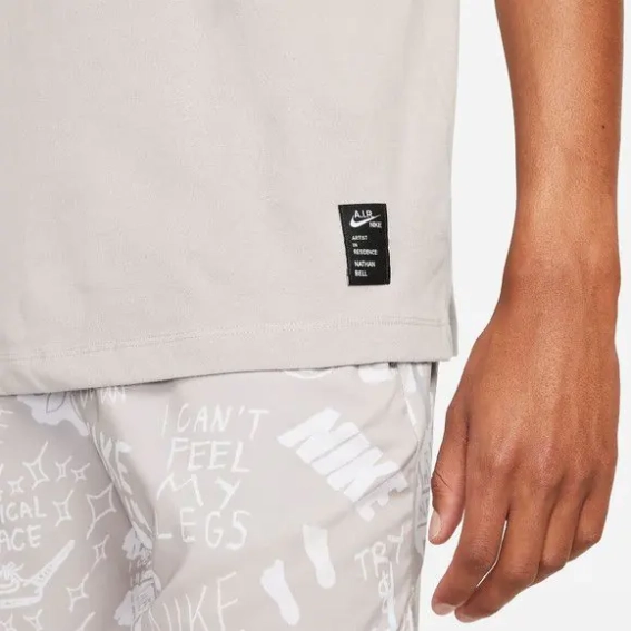 Футболка Nike Dri-FIT Nathan Bell Running Tee AO0650-033 фото 3 — интернет-магазин Tapok