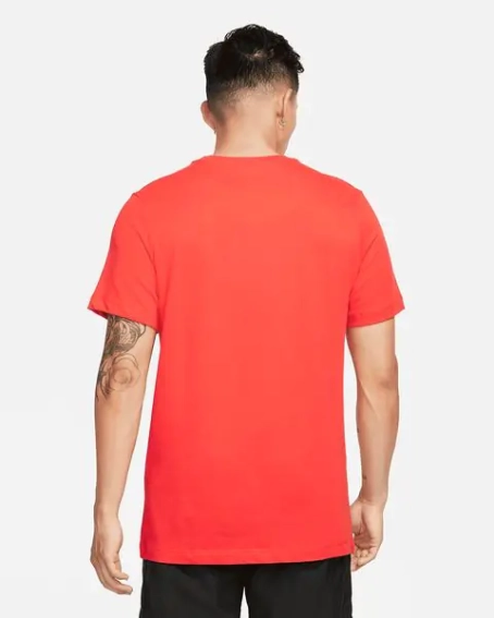 Футболка Nike Men's Sportswear  T-Shirt: Red DJ1395-673 фото 2 — інтернет-магазин Tapok
