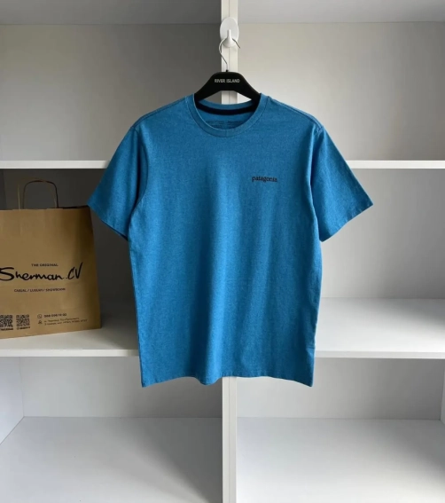 Футболка Patagonia Men&#39;s Line Logo Ridge Pocket Responsibili-Tee 38511 APBL фото 4 — интернет-магазин Tapok