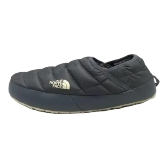 Шлепанцы The North Face Women&#39;a Thermoball Traction Mule V NF0A3V1HKX7-110 фото 1 — интернет-магазин Tapok