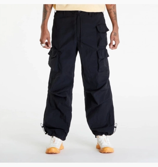 Штани Nike Sportswear Tech Pack Woven Mesh Pants Black FQ3868-010 фото 2 — інтернет-магазин Tapok