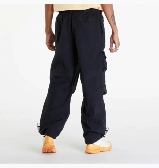 Штани Nike Sportswear Tech Pack Woven Mesh Pants Black FQ3868-010 фото 4 — інтернет-магазин Tapok