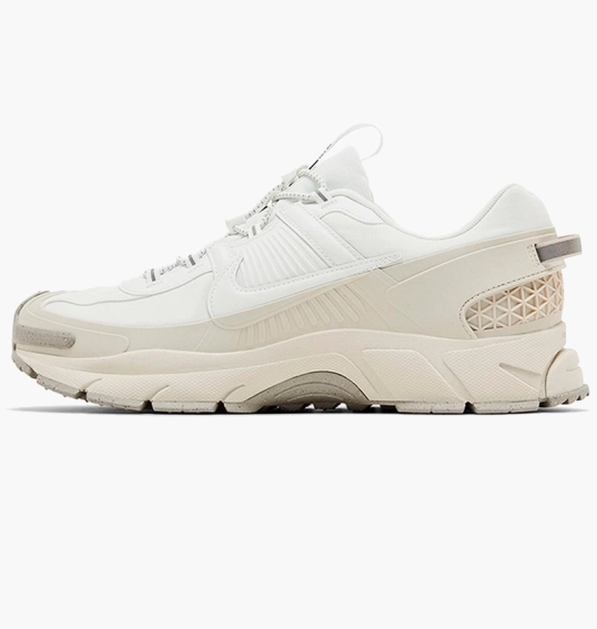 Кросівки чоловічі Nike Zoom Vomero Roam White/Beige HV5951-100 фото 6 — інтернет-магазин Tapok
